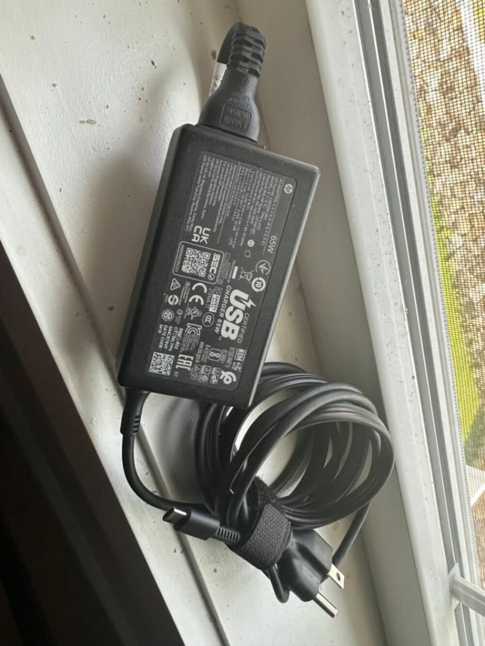 HP 65W USB-C Laptop Power Adapter